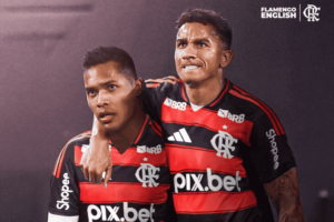 alex sandro e danilo voltam a jogar juntos no flamengo