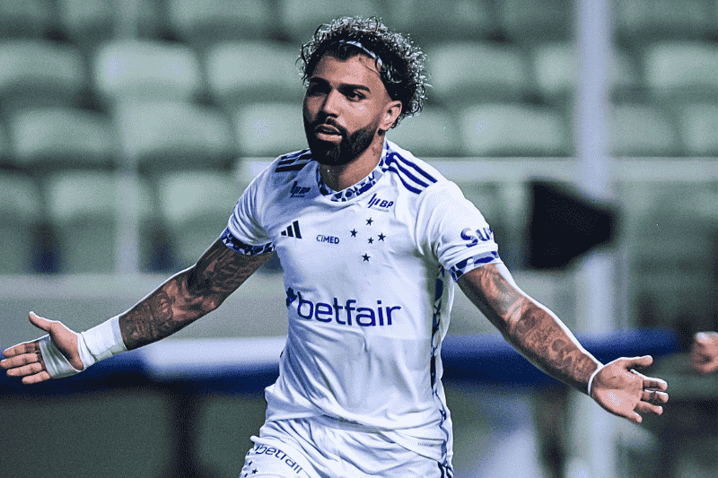 gabigol marca 3 gols no cruzeiro