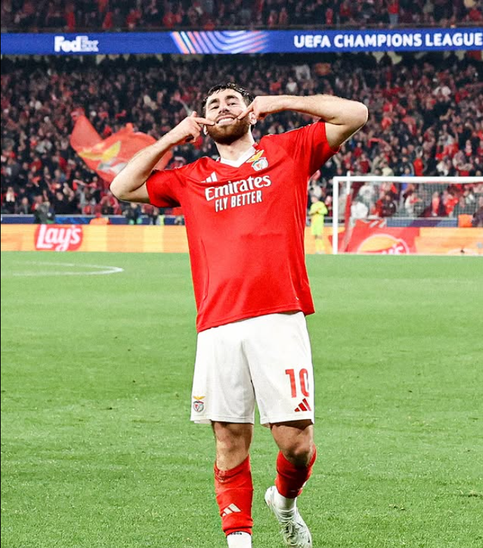 Sorriso para o Benfica na Champions. Imagem: Reprodução / Instagram / SL Benfica