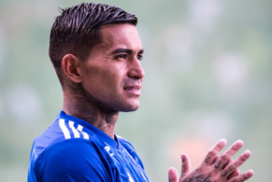 Cruzeiro anuncia rescição de contrato de Dudu