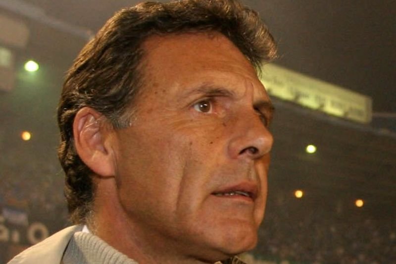 Miguel Angel Russo treinando