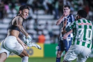 Juventude vence com gol no último lance