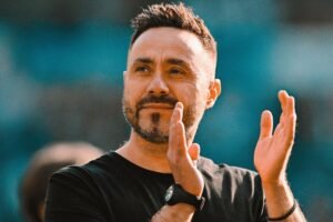 Roberto De Zerbi é o novo treinador do Tottenham