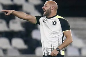 Franclim Carvalho, novo treinador do Botafogo