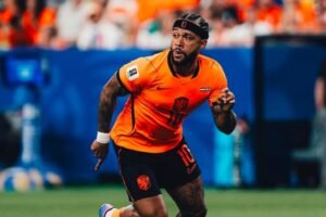 Memphis em partida pela Holanda